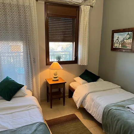 2 Apartament Nea Roda