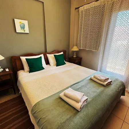 2 Apartament Nea Roda